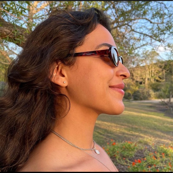 Cheetah Oval Sunglasses - Picture 2 of 6